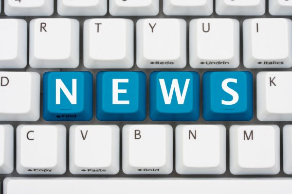 Эксперт сообщил об объявлении Макроном войны свободе слова